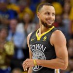 NBA – Top 5 de la nuit : Le tir à 3 points improbable de Stephen Curry !