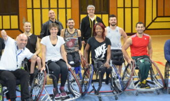 Handibasket (F) – Quand Cap’s s’essaye au basket fauteuil