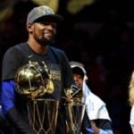 NBA – Kevin Durant : « Le gars que vous voyez aujourd’hui est le vrai moi. Le gars à OKC était un imposteur »