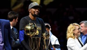 NBA – Kevin Durant : « Le gars que vous voyez aujourd’hui est le vrai moi. Le gars à OKC était un imposteur »