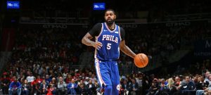 NBA – Amir Johnson reste finalement aux Sixers