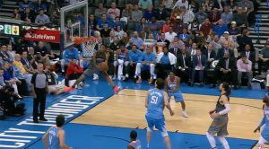 NBA – Le plus gros circus shot de la saison de chaque franchise !
