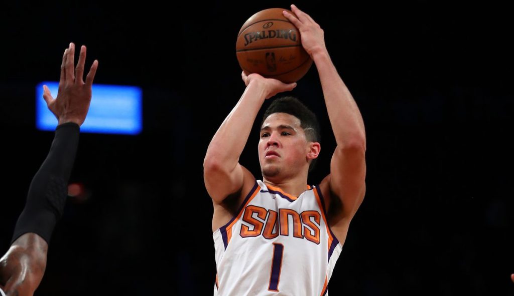 Devin Booker sous le maillot des Suns