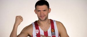 Grèce – Kostas Papanikolaou reste finalement à l’Olympiacos