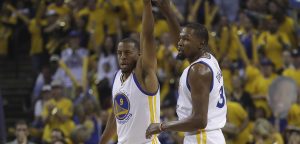 NBA – Andre Iguodala sur Kevin Durant : « Il est le plus talentueux scoreur de l’histoire »