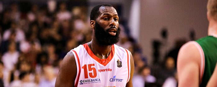 Julian Wright sous le maillot du Reggio Emilia.