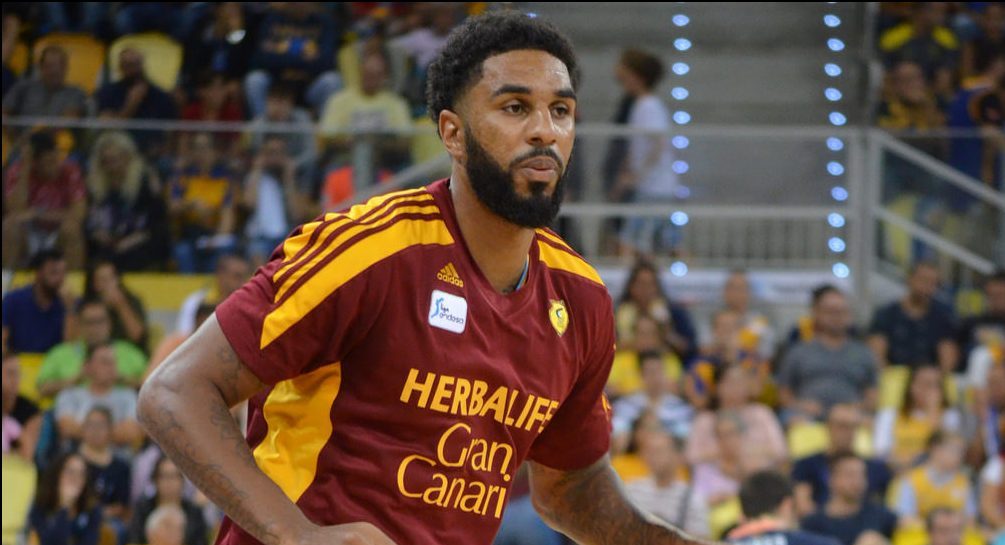 DJ Seelay sous le maillot du CB Gran Canaria