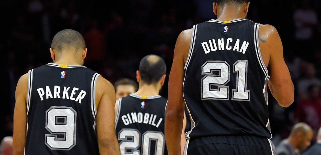 Tony Parker, Manu Ginobili et Tim Duncan sous le maillot des Spurs.