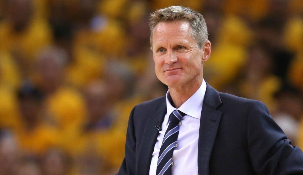 Steve Kerr pendant un match des Warriors.