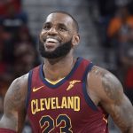 NBA – LeBron James cite ses principaux concurrents pour le titre