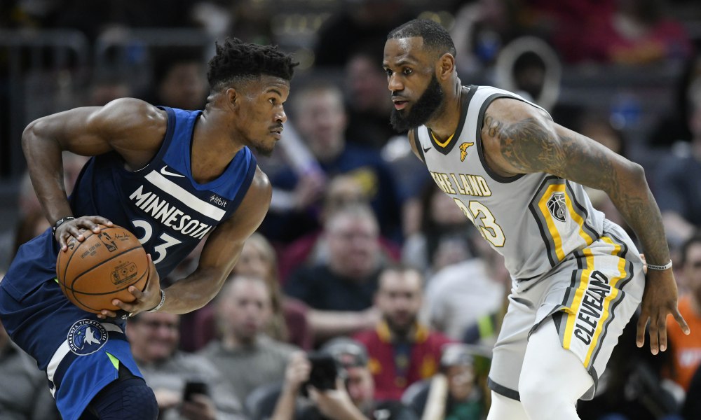 Jimmy Butler et LeBron James en face à face