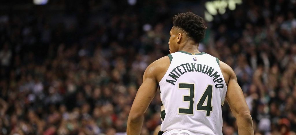 Giannis Antetokounmpo vise le trophée de MVP avec les Milwaukee Bucks