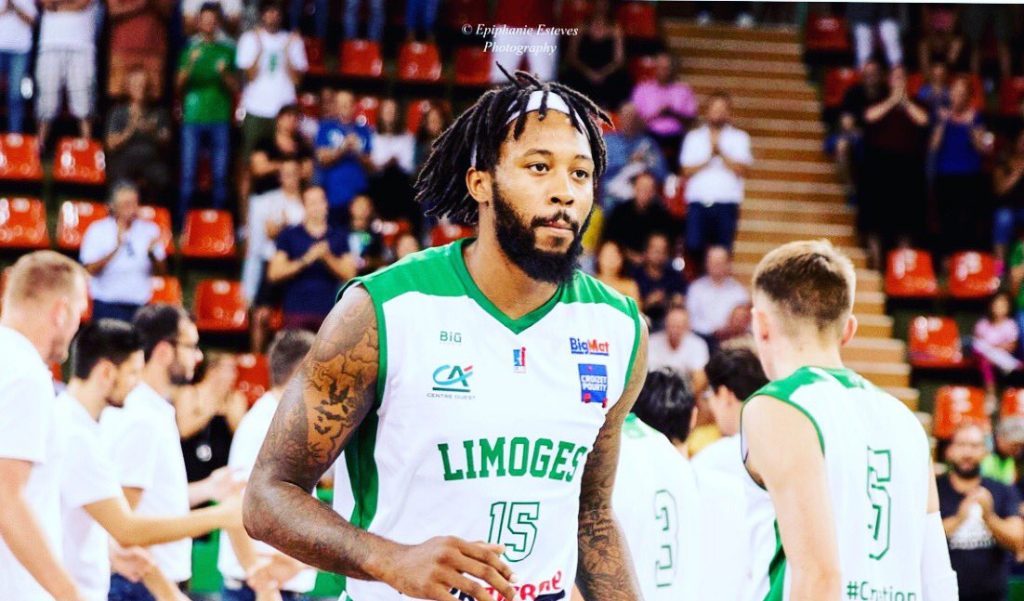 Isaiah Miles sous le maillot du CSP Limoges