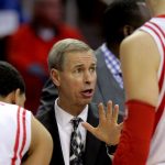 NBA – Le coach défensif des Rockets prend sa retraite