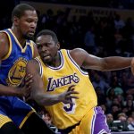 NBA – Luol Deng devrait prendre la direction des Wolves