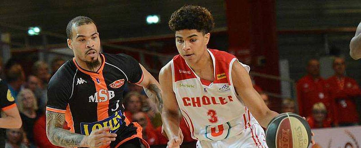 Killian Hayes au drive sous le maillot de Cholet.