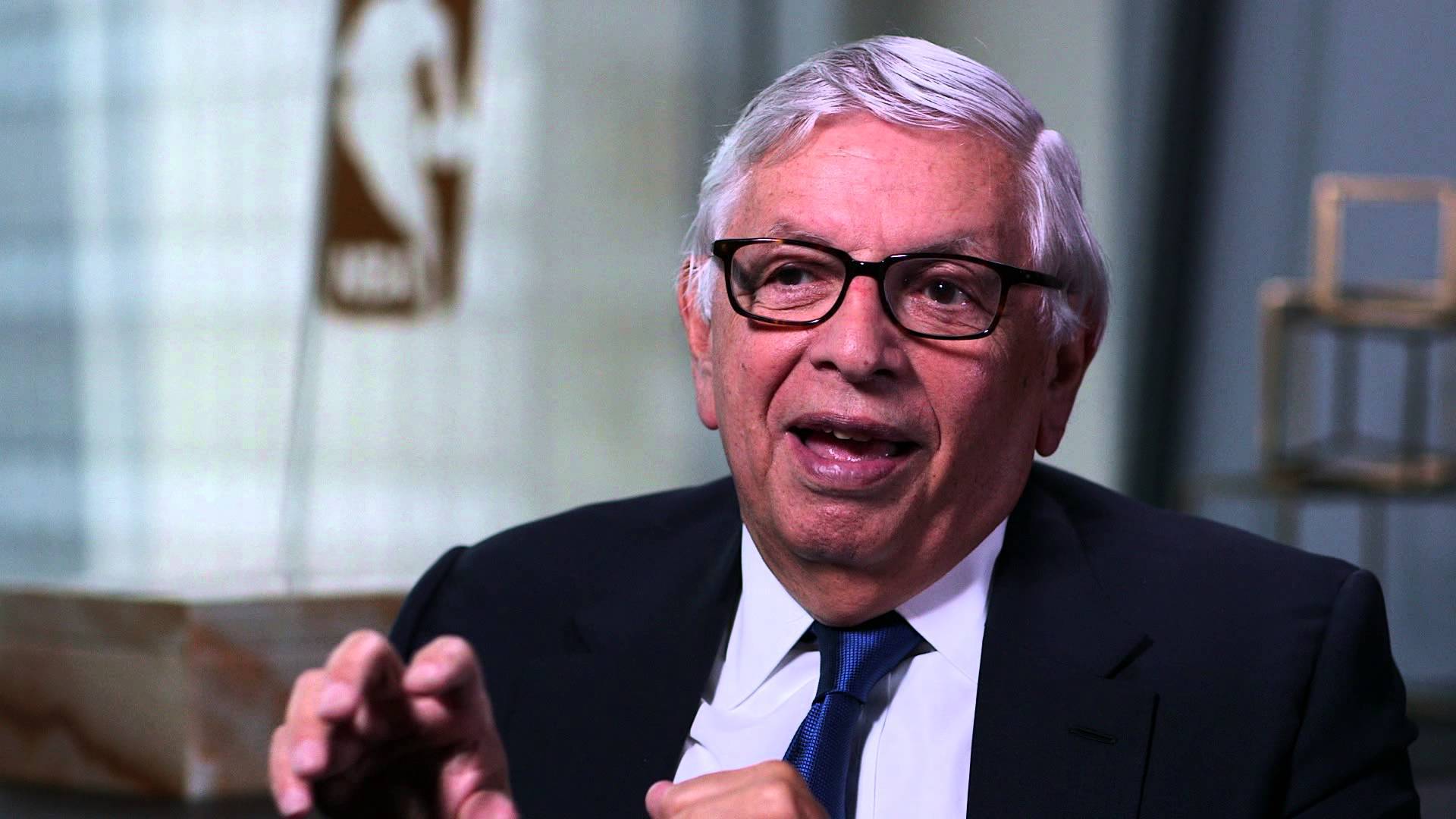 David Stern à l'occasion d'une interview