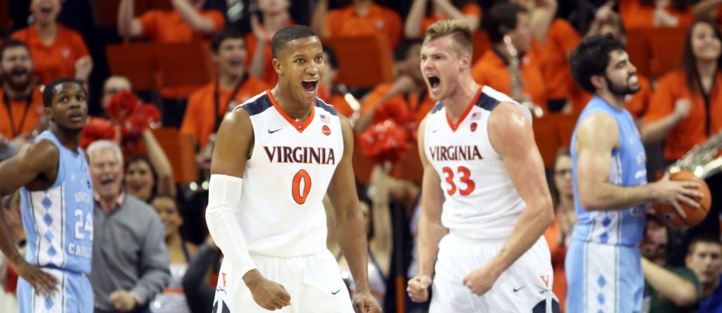 Devon Hall et Jack Salt exultent sous le maillot de Virginia.