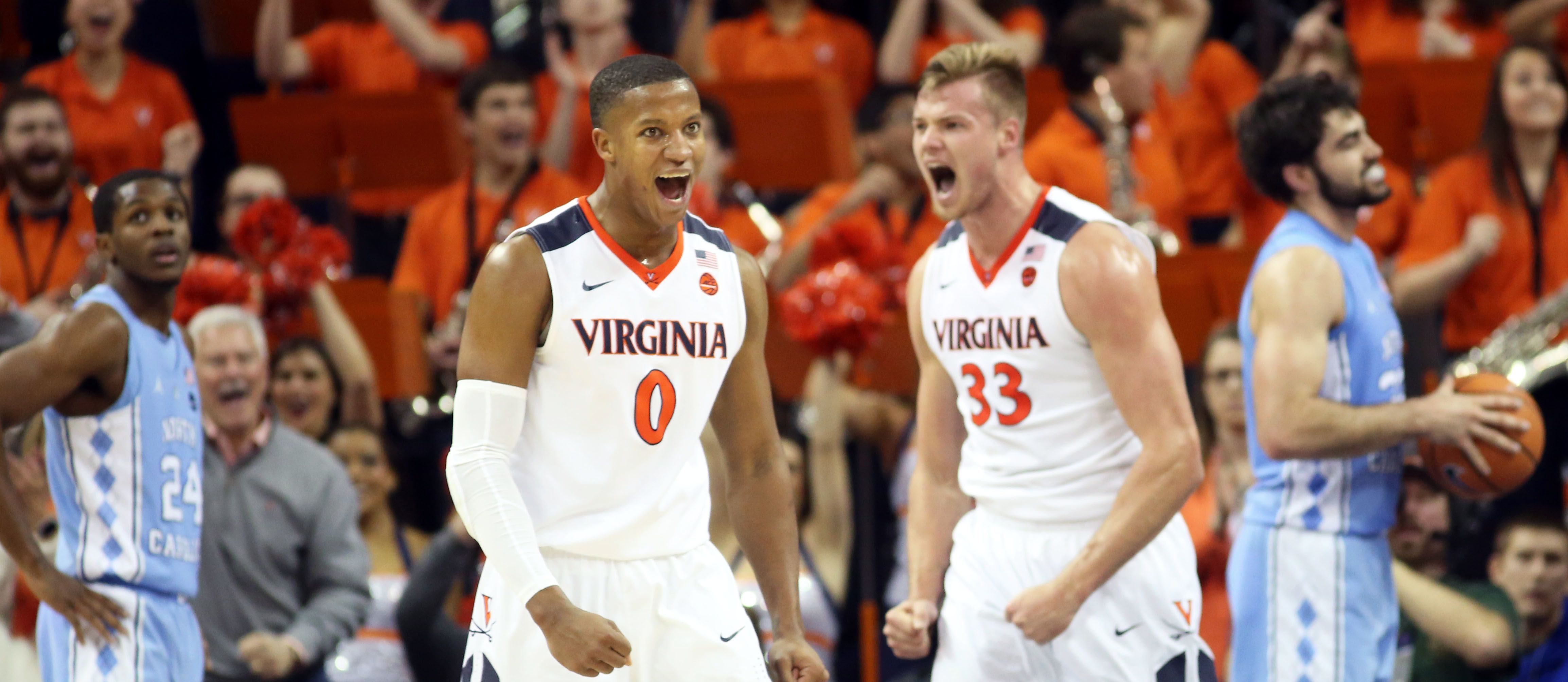 Devon Hall et Jack Salt exultent sous le maillot de Virginia.