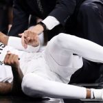 NBA – Spurs : Dejounte Murray touché au genou