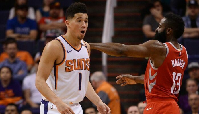 James Harden au duel avec Devin Booker