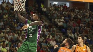 Mathias Lessort jouera l'Eurocup avec Malaga