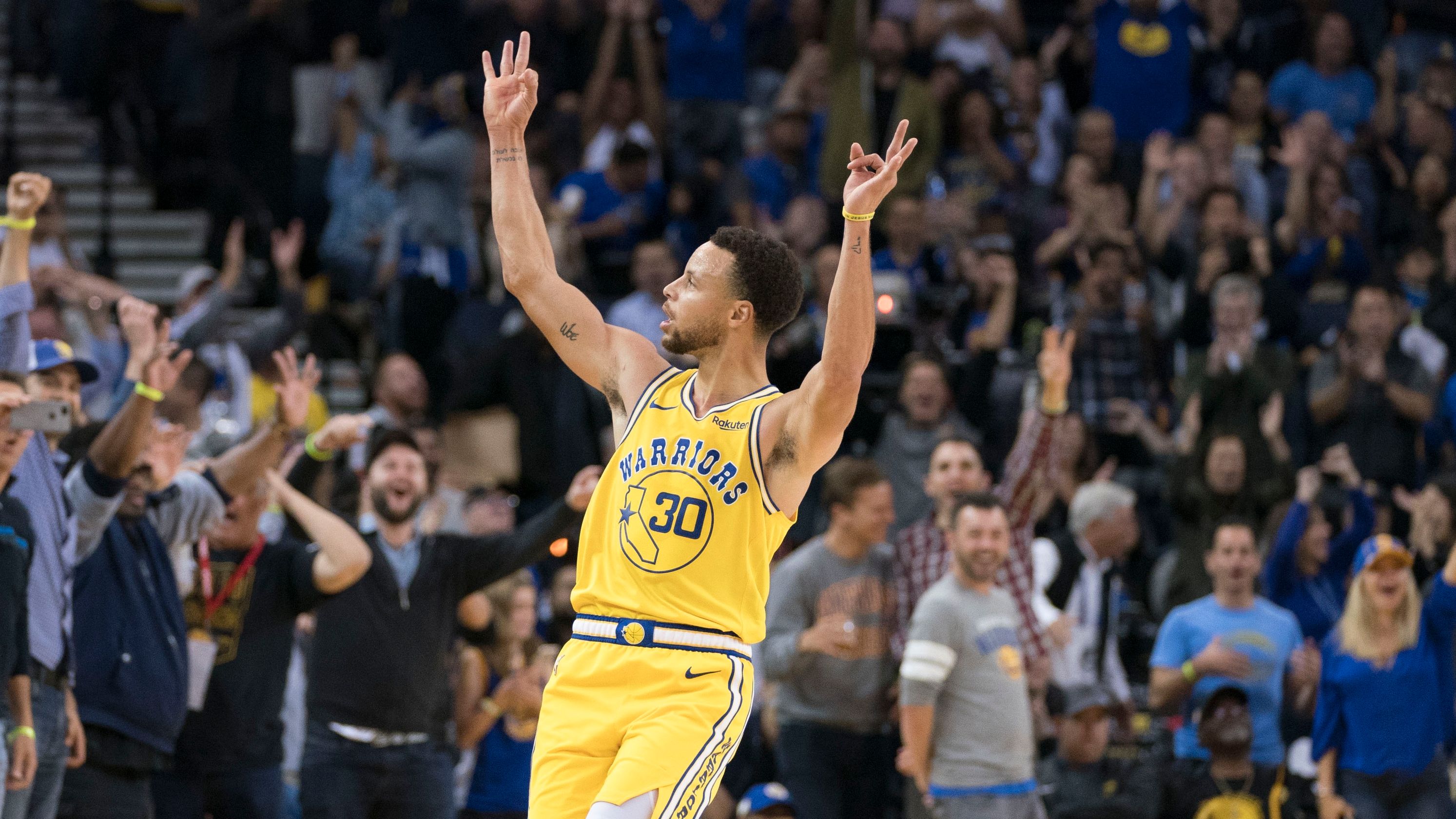 Steph Curry sous le maillot de Golden State