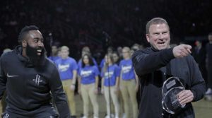 NBA – Amende en vue pour le propriétaire des Rockets