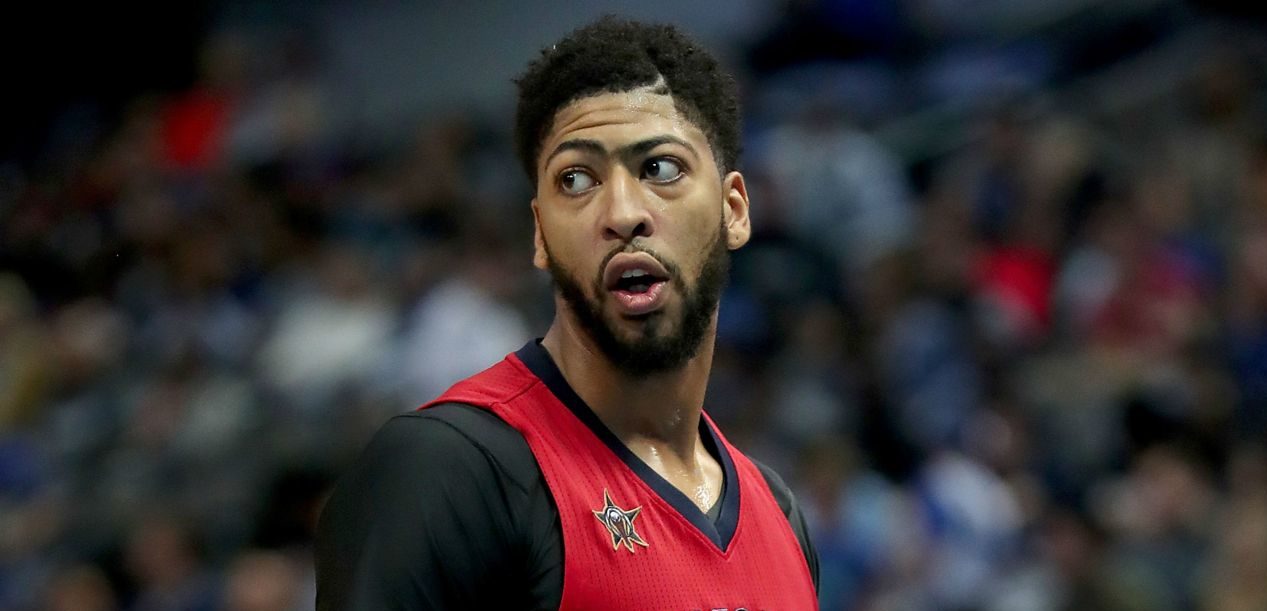 Anthony Davis n'épargne pas Jarrett Allen