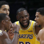 NBA – Vidéo : Quand LeBron chauffe les Lakers en chef de guerre