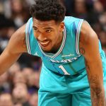 NBA – Insolite : Malik Monk entre en jeu sans son maillot