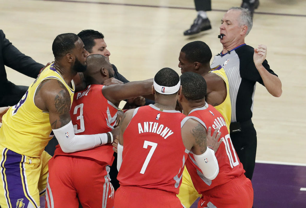 Rajon Rondo et Chris Paul bagarre