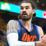 NBA – Steven Adams se met lui aussi au handshake solitaire