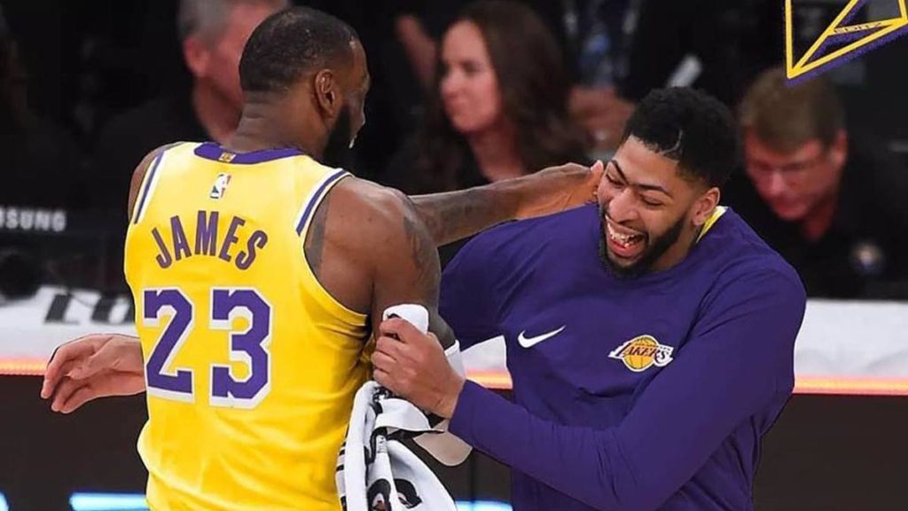 Anthony Davis avec LeBron chez les Lakers ?