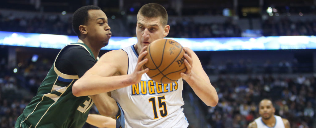 Les Nuggets reçoivent Milwaukee