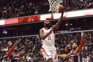 NBA – James Harden sort le bandeau… et le match de sa saison !