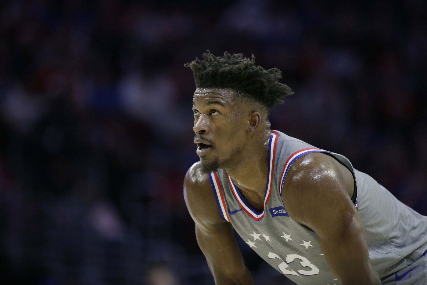 Jimmy Butler clutch face aux Hornets