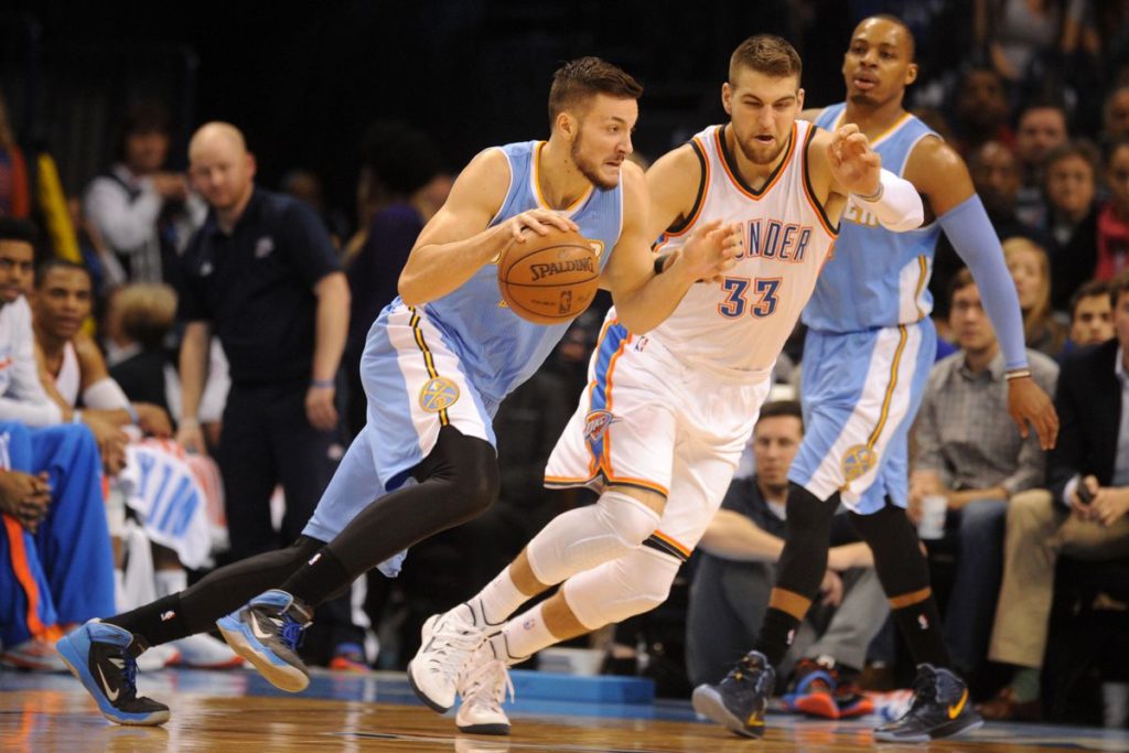 Joffrey Lauvergne aux Denver Nuggets en NBA