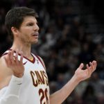 NBA – Kyle Korver envoyé à Phoenix dans un trade à 4 joueurs !