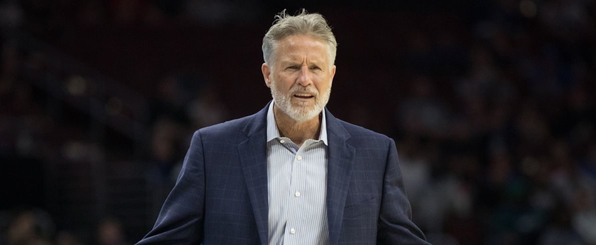 Le coach des Sixers Brett Brown juge que Philly n'est pas à sa place à l'Est