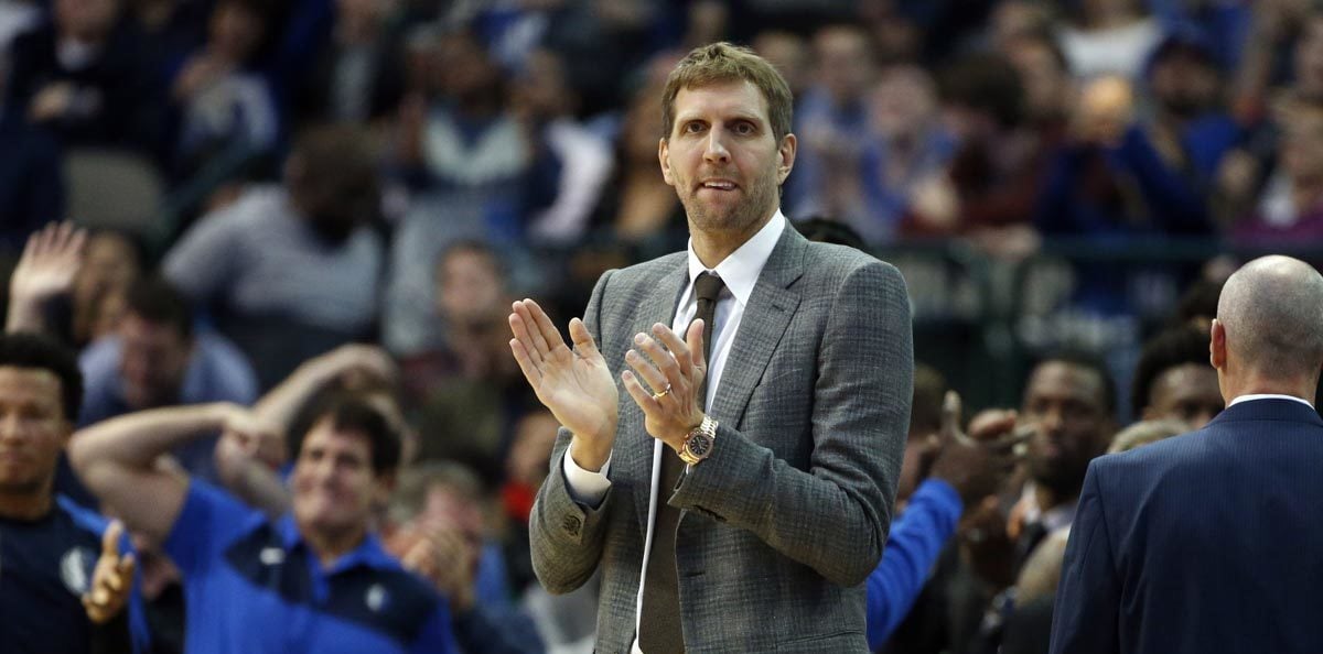 Éloigné des parquets depuis sa grave blessure à la cheville en avril dernier, Dirk Nowitzki serait sur le point son grand retour en NBA