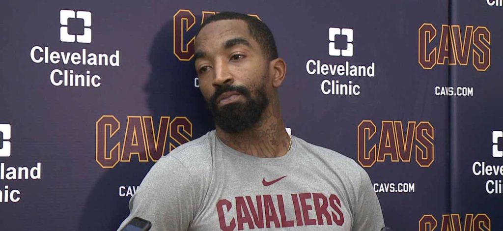 Les Cavs ont beau connaître leur pire début de saison de l'histoire, ce qui préoccupe J.R. Smith c'est...le sexe