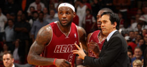 NBA – Erik Spoelstra : « LeBron James a fait virer beaucoup de monde »