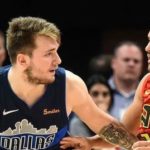 NBA – Trae Young estime qu’il sera « meilleur »  que Luka Doncic