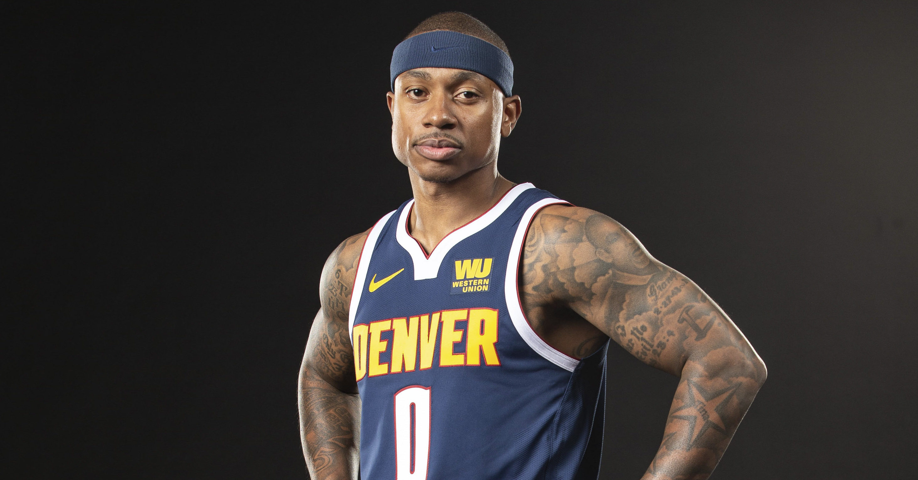 Isaiah Thomas avec le maillot des Denver Nuggets