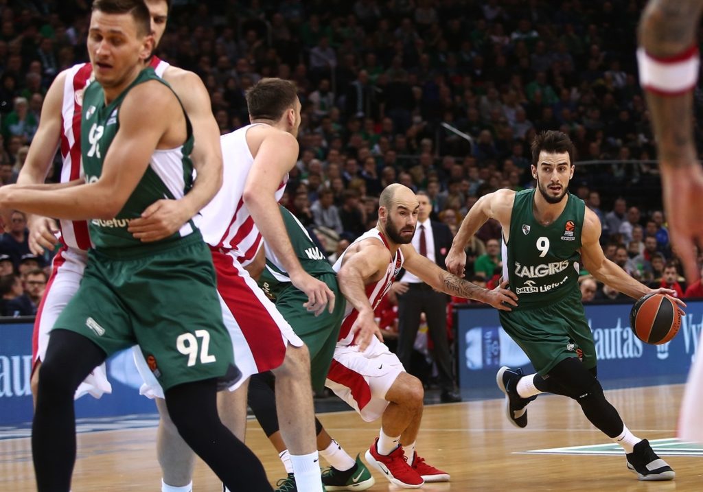 Coup dur pour le meneur français