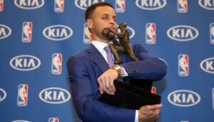 NBA – Stephen Curry réagit à son match XXL : « Je vise le titre de MVP »