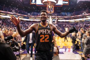 NBA – Deandre Ayton établit un nouveau record pour les Suns