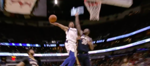 NBA – Top 10 : Dennis Smith Jr explose Julius Randle