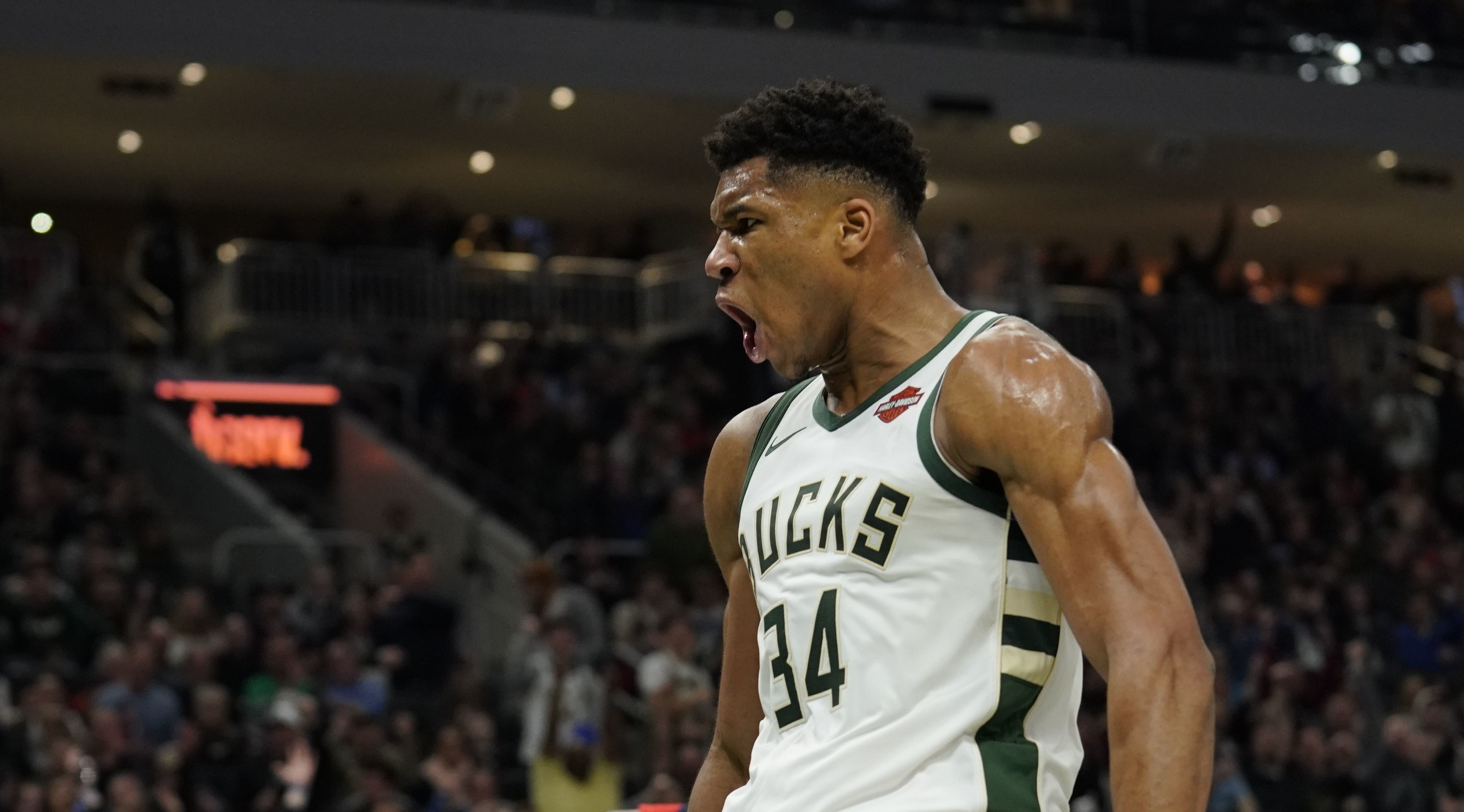 Giannis Antetokounmpo sous le maillot des Bucks